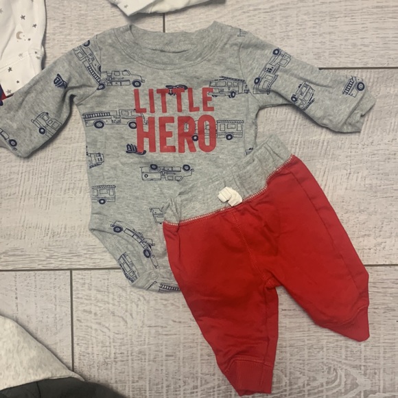 Lot of newborn clothes - Picture 4 of 6